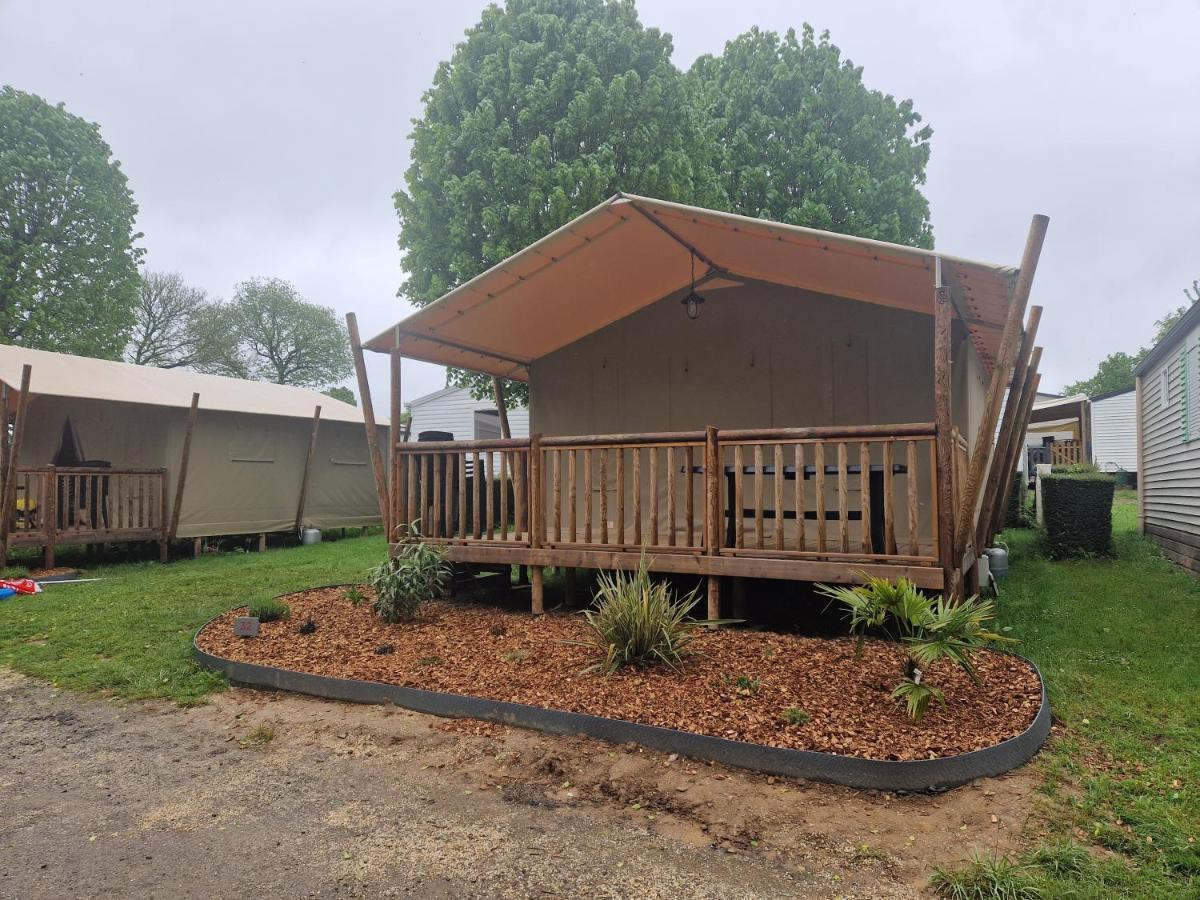Camping Les Rives Du Lac Bois Morin Екстериор снимка